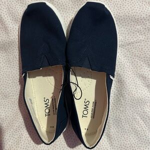 TOMS Classic Dark Blue Slip-Ons